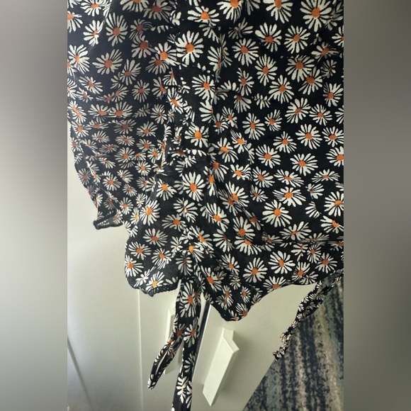 CROP TOP - Picture 2 of 4